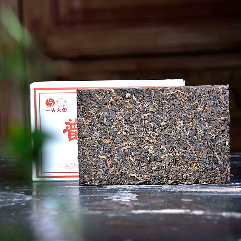 Explore our exquisite collection of Pu'er tea, featuring the rich and comforting flavors of cooked tea. Our selection of tea offers a unique experience, highlighting the deep aromas and health benefits that come with each sip. For those seeking a natural boost, our Chinese energy tea is specially crafted to invigorate your body and mind, making it perfect for any time of day. Discover the authenticity of Chinese tea, with options that cater to both seasoned enthusiasts and newcomers alike. Experience the de